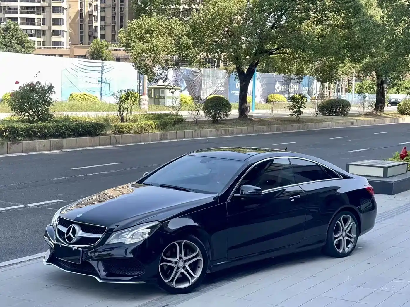Mercedes-Benz Mercedes-Benz E-Class (Import) 2014