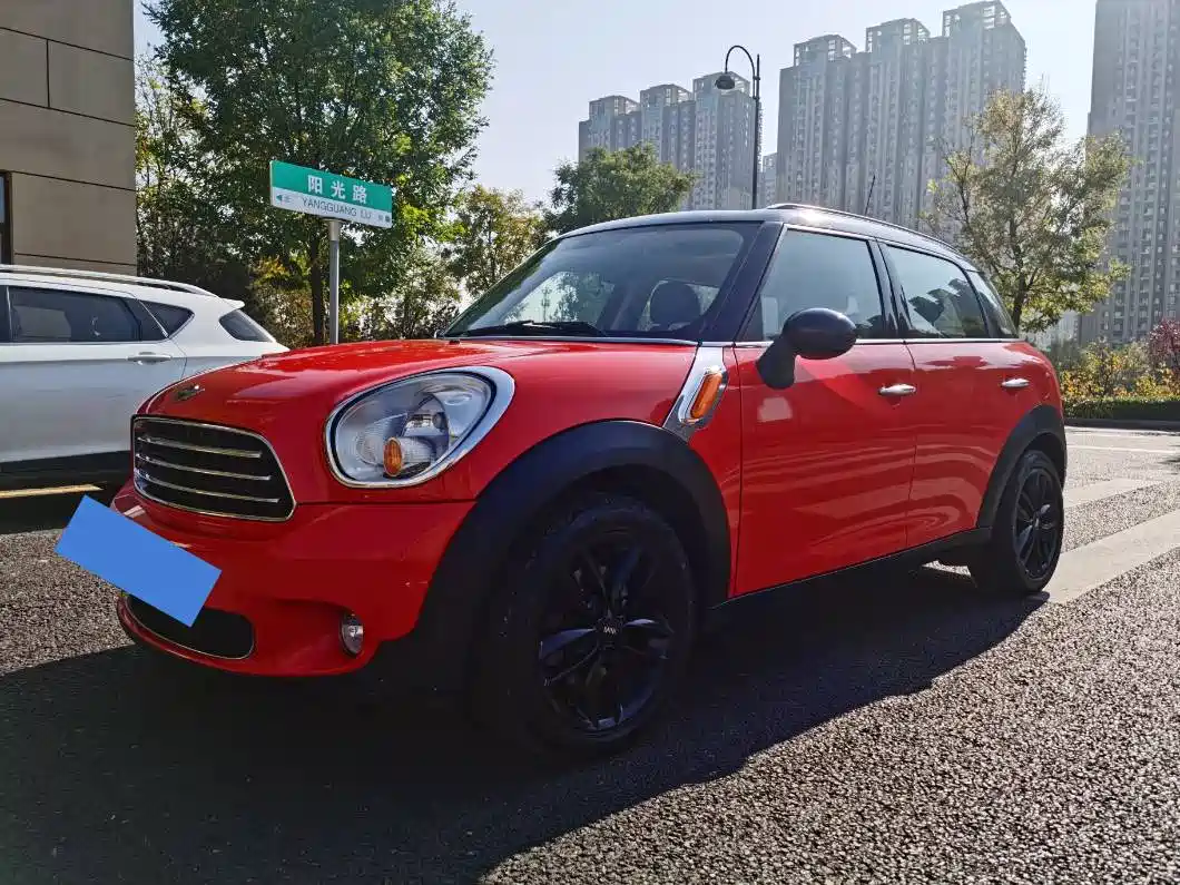 MINI MINI COUNTRYMAN 2012
