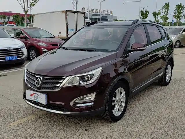 Baojun Baojun 560 2016