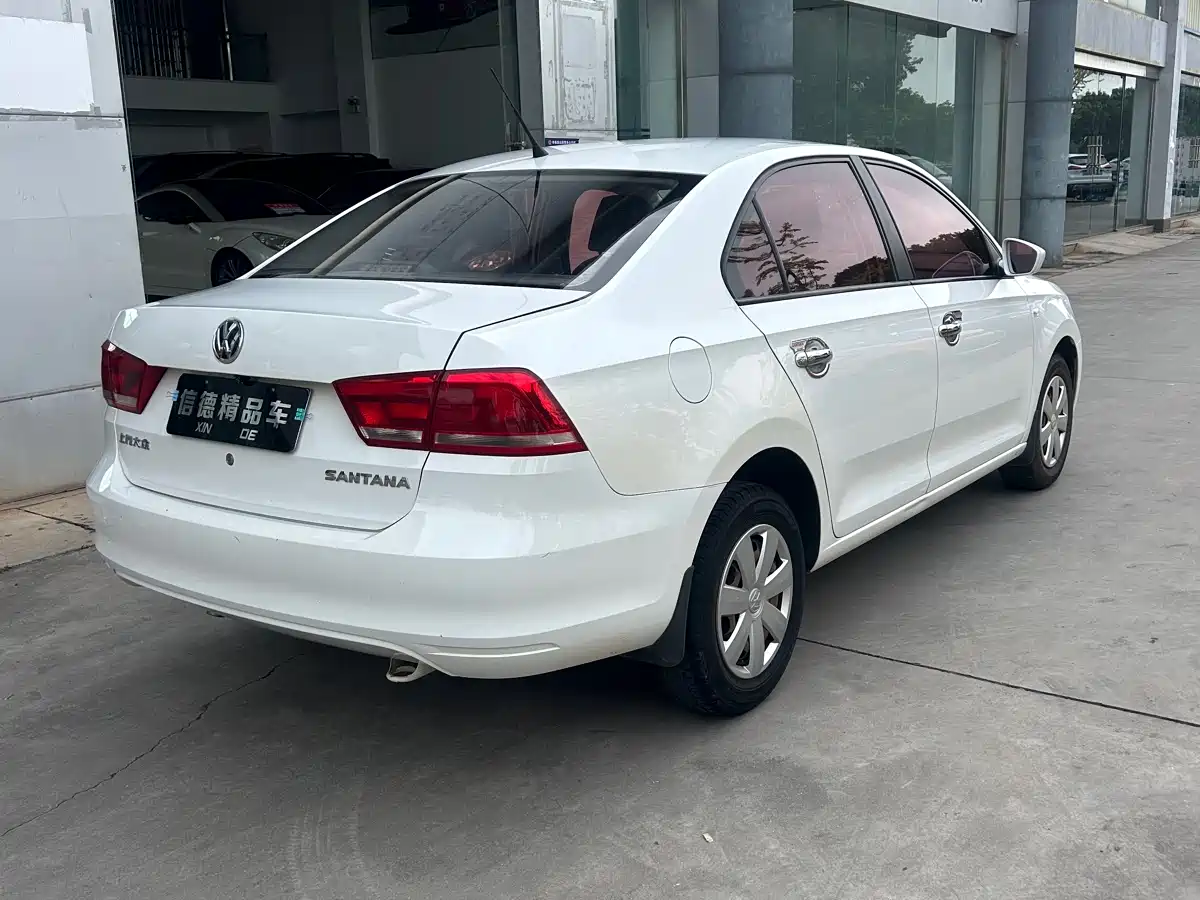 Volkswagen Santana
