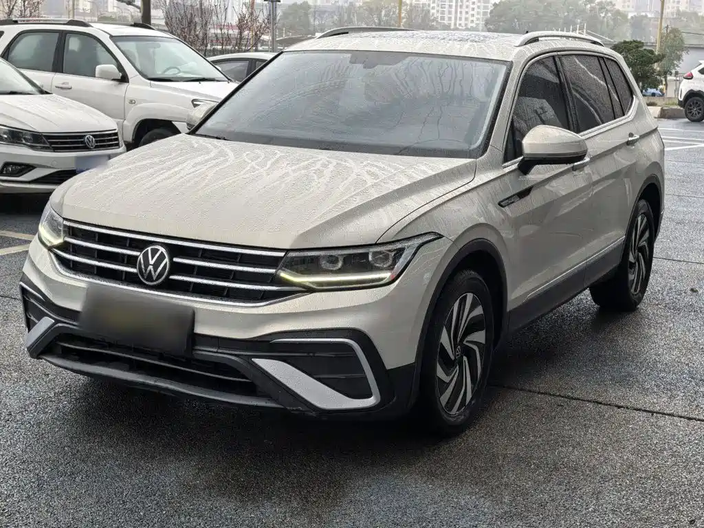 Volkswagen Tiguan L 2021
