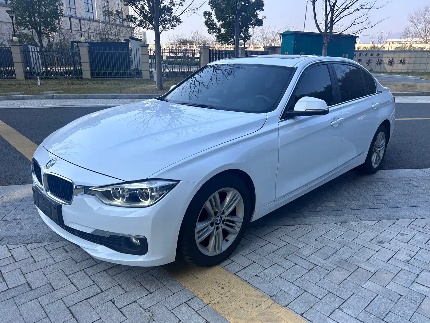 BMW BMW 3 Series 2016
