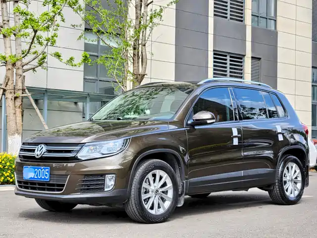 Volkswagen Tiguan 2015
