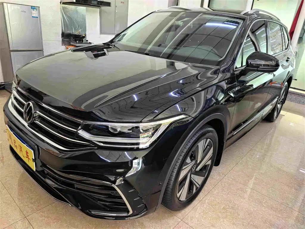 Volkswagen Tiguan L 2022