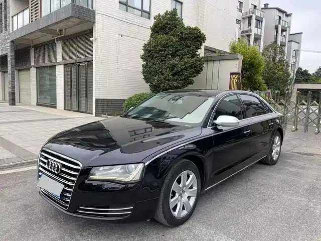 Audi Audi A8 2011