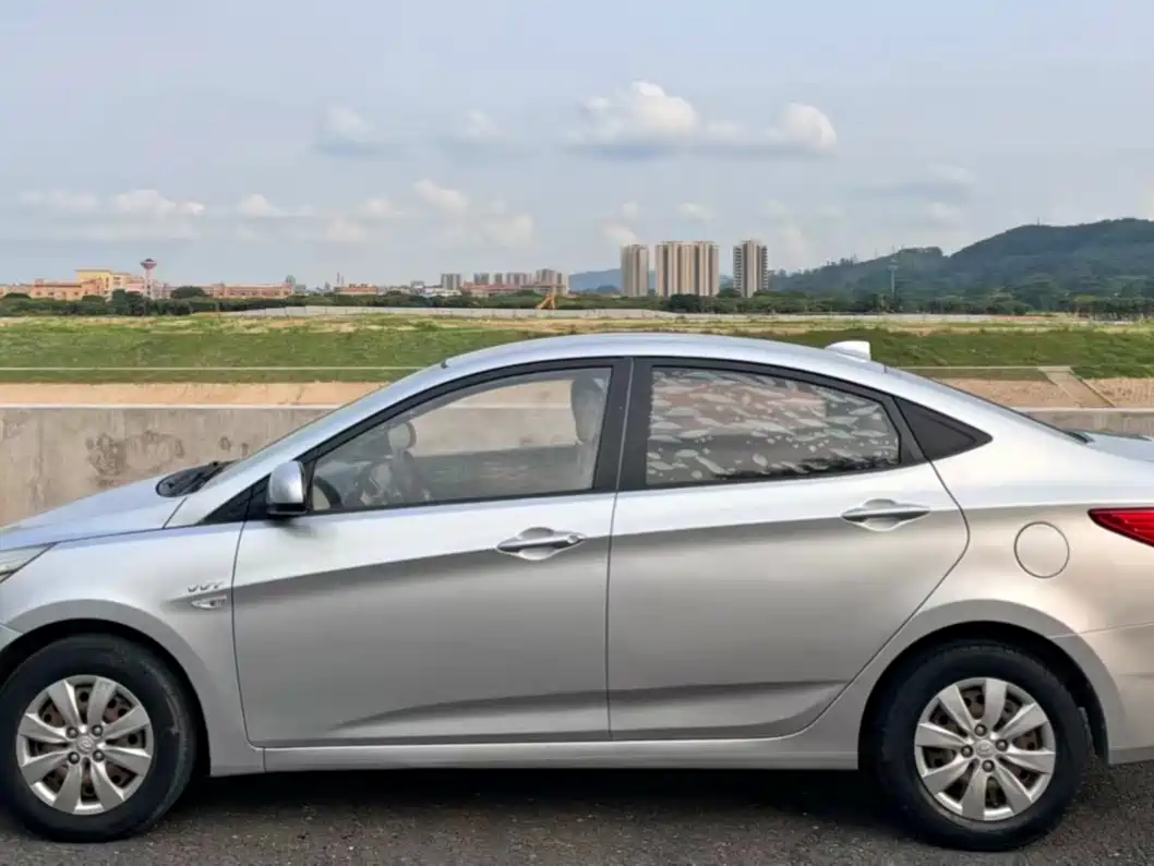 Hyundai Verna