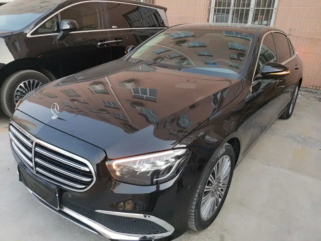 Mercedes-Benz Mercedes-Benz E-Class 2021