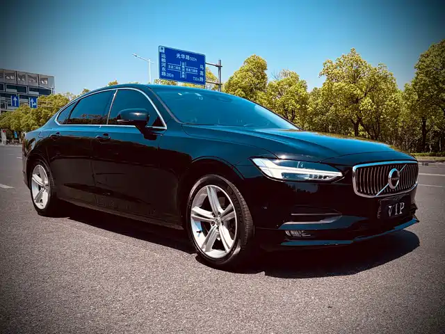 Volvo Volvo S90 2017