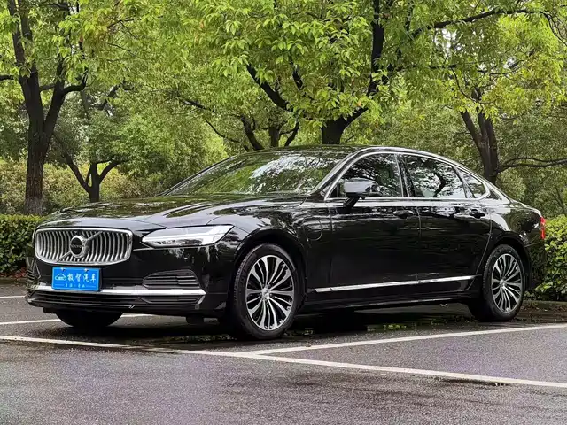 Volvo Volvo S90 Plug-in Hybrid 2023