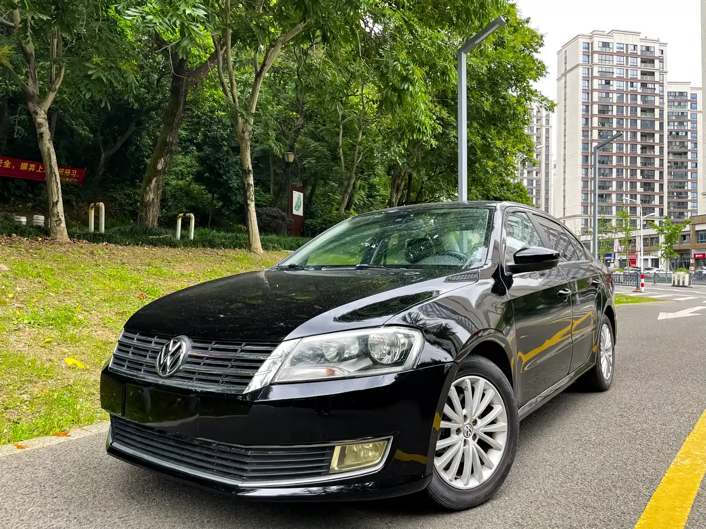 Volkswagen Lavida 2012