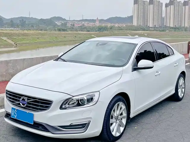 Volvo Volvo S60 2014