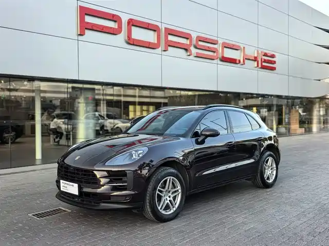 Porsche Macan 2020
