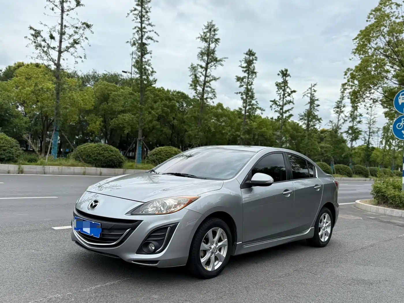 Mazda Mazda3 Axela 2014
