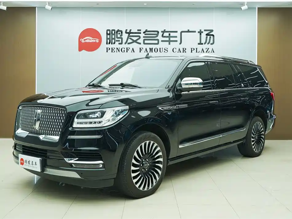Lincoln Navigator