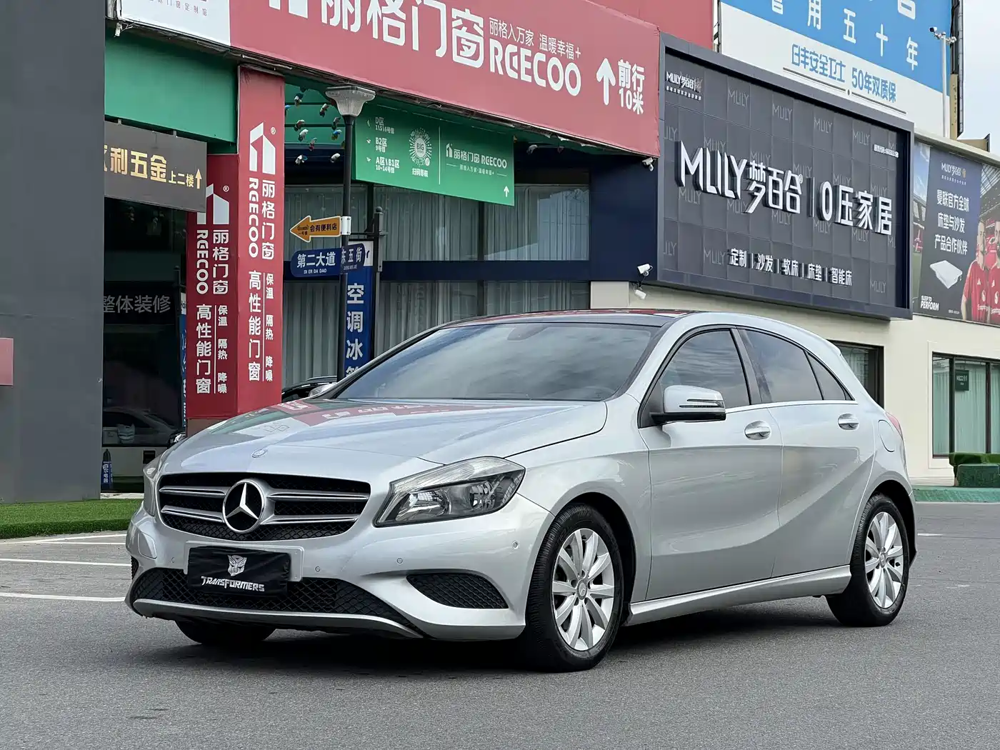 Mercedes-Benz Mercedes-Benz A-Class (Import) 2013