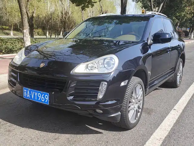 Porsche Cayenne 2010