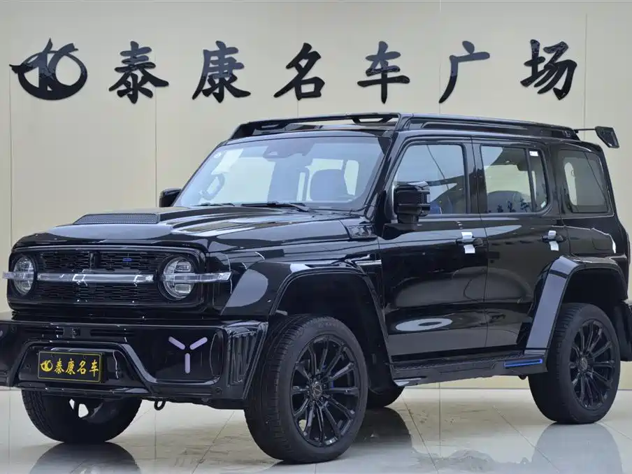 Crossboundary Auto Co-created Tank 300 2023