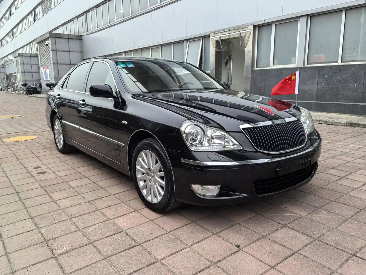 Hongqi Оригинал: Hongqi盛世