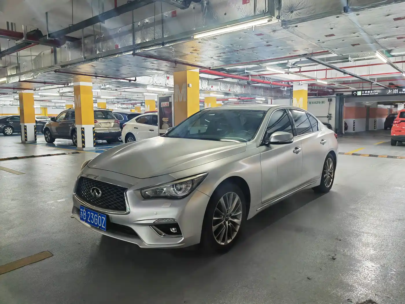 Infiniti Infiniti Q50L