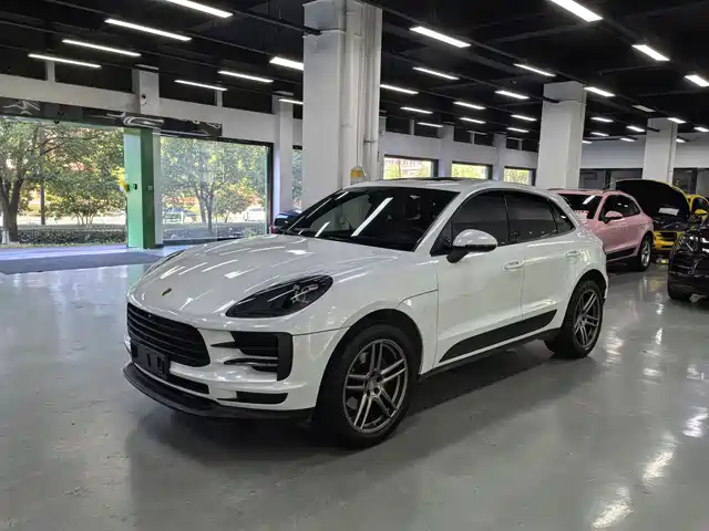 Porsche Macan 2018
