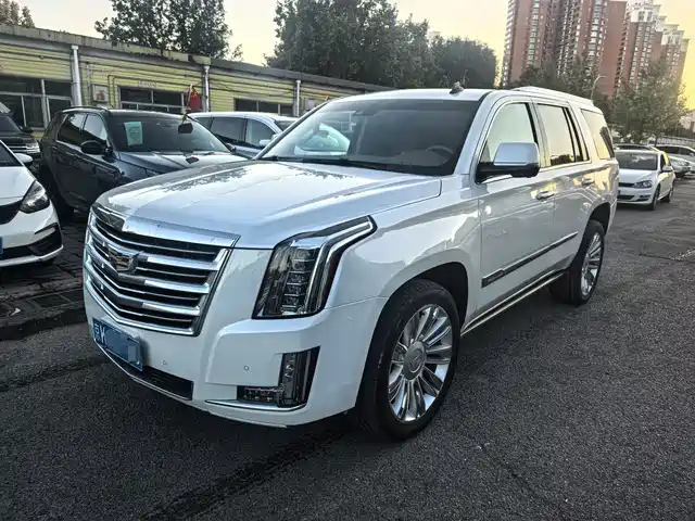 Cadillac Escalade 2016