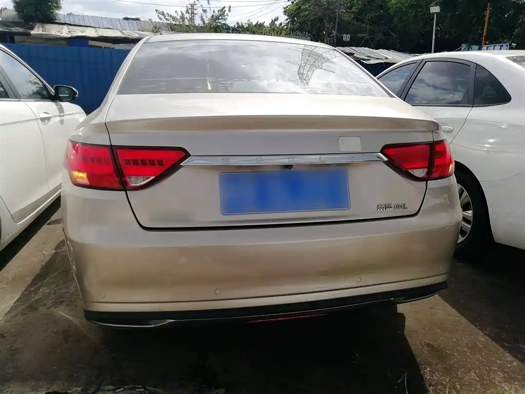 Geely Emgrand GL