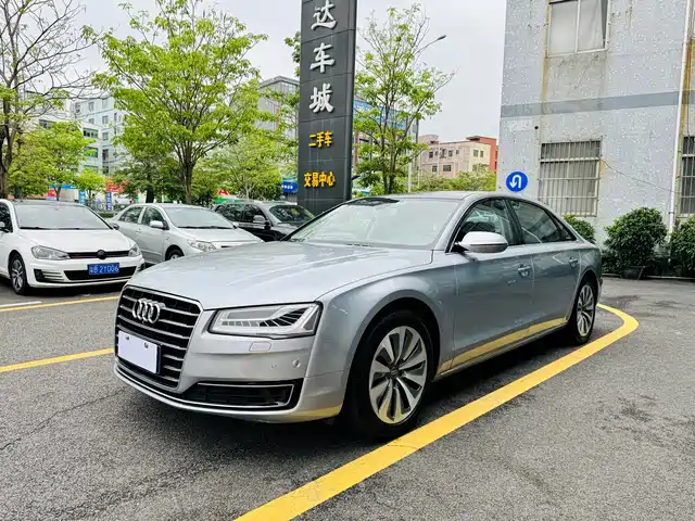 Audi Audi A8 2016