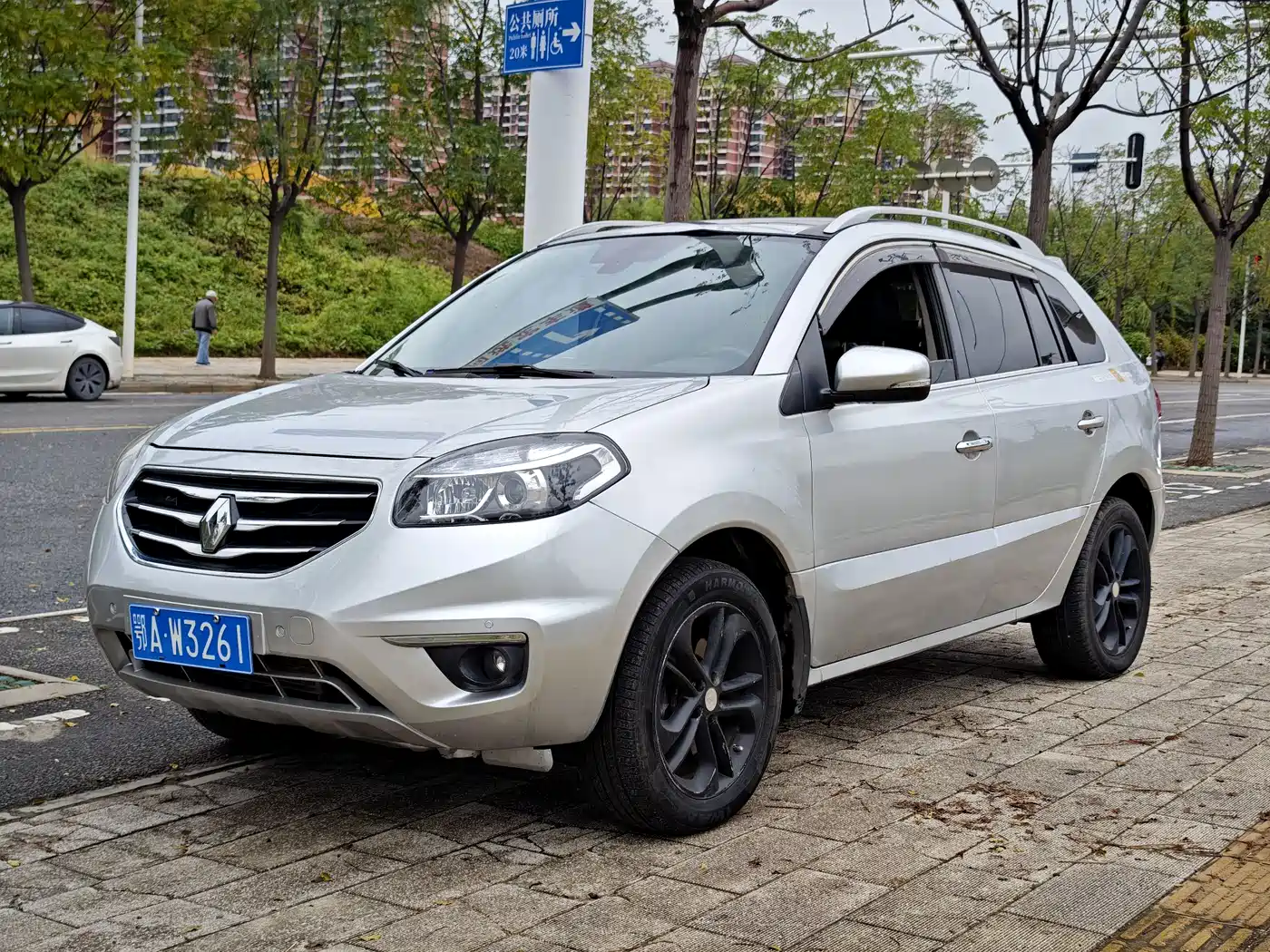 Renault Koleos (Import) 2011