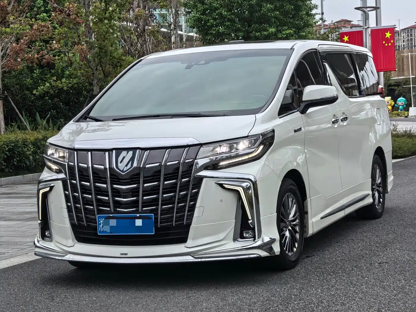Toyota Alphard 2021