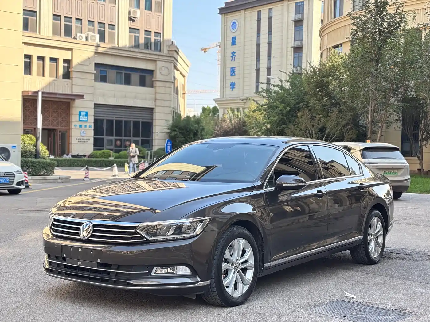 Volkswagen Magotan 2016