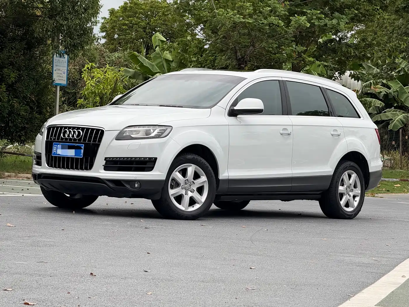 Audi Audi Q7 2013