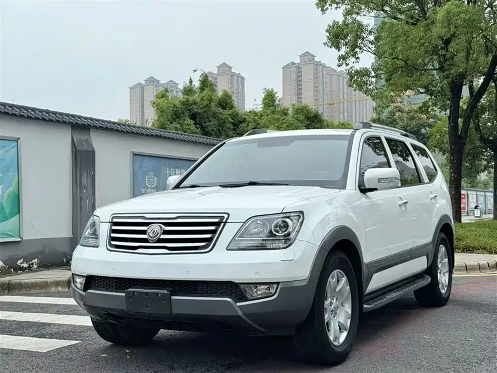 Kia Borego 2014