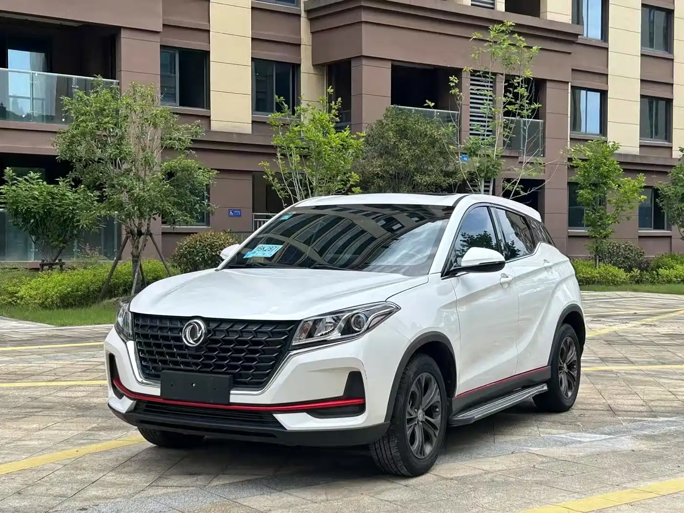 Dongfeng Fengguang Fengon 500