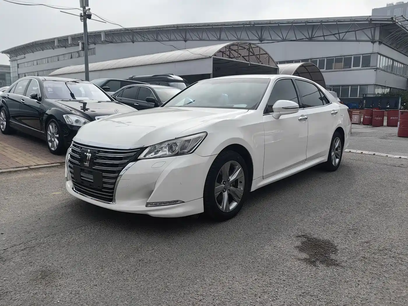 Toyota Crown 2015