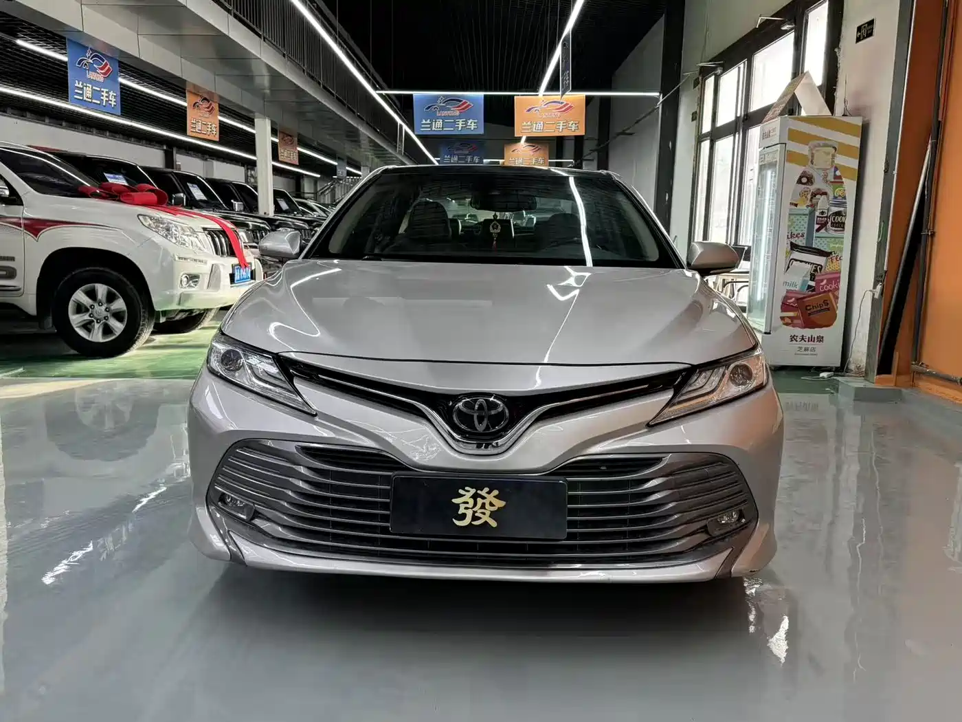 Toyota Camry 2019