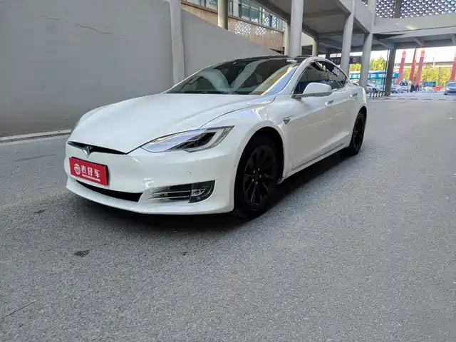 Tesla Model S 2017