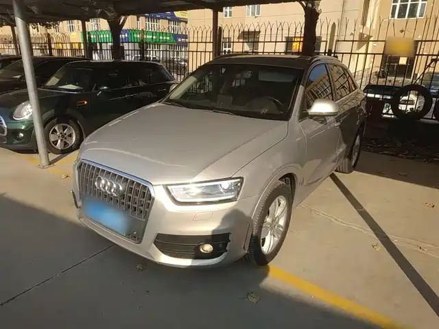 Audi Audi Q3