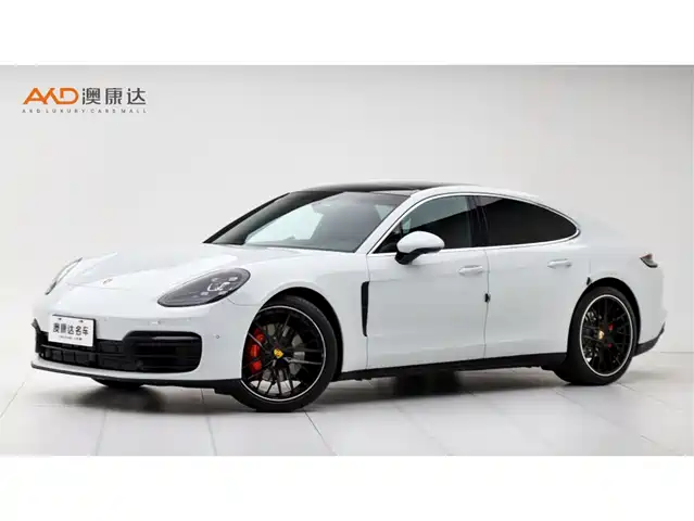 Porsche Panamera 2022