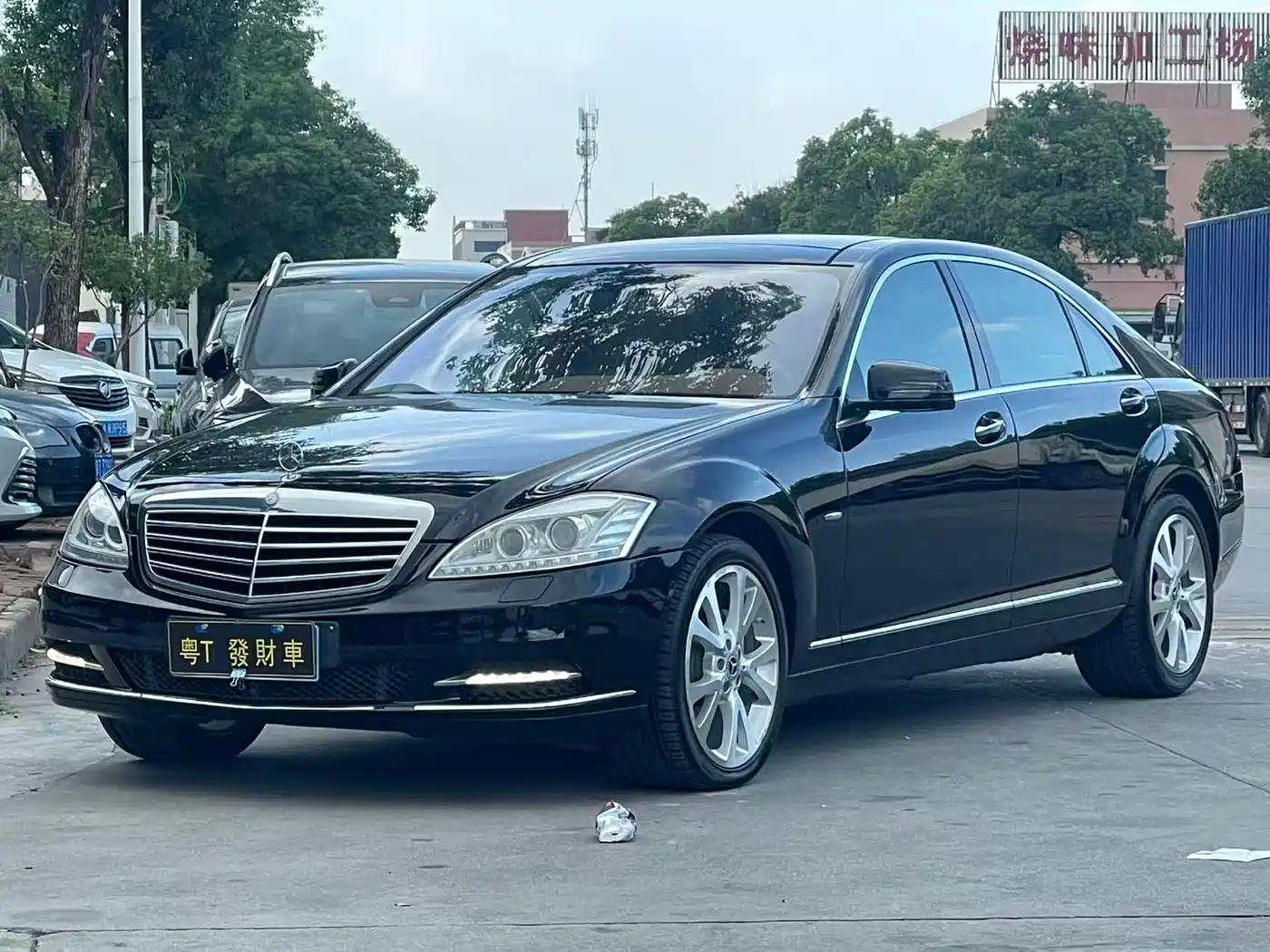 Mercedes-Benz Mercedes-Benz S-Class 2012