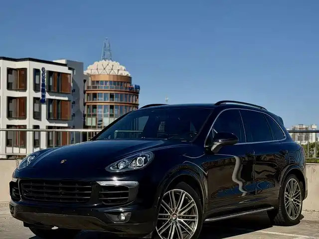 Porsche Cayenne 2016