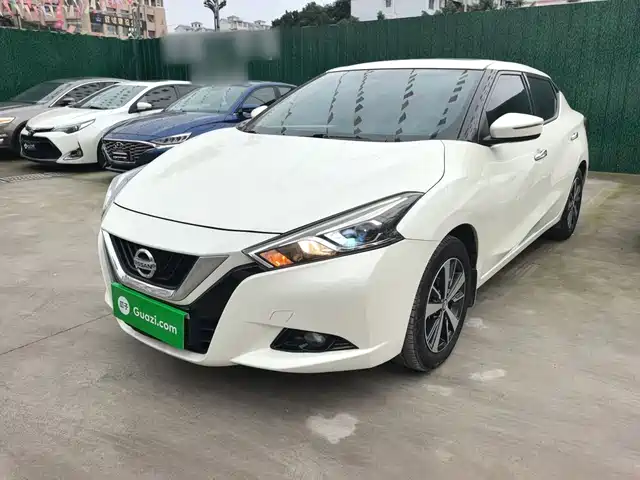 Nissan Bluebird 2019