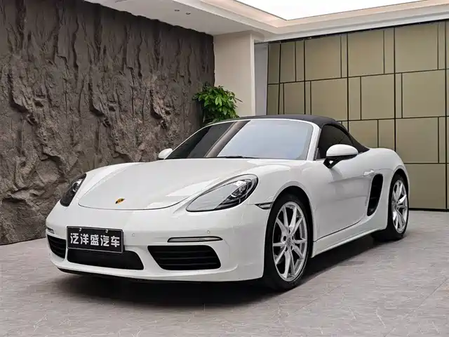 Porsche Porsche 718 2022