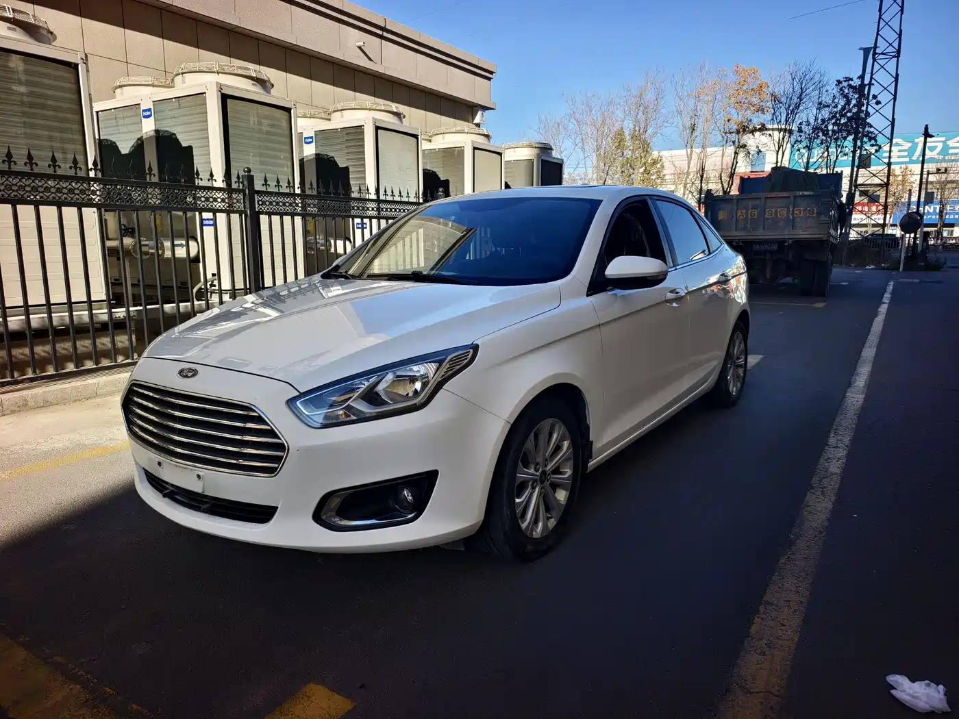 Ford Ford Escort 2014