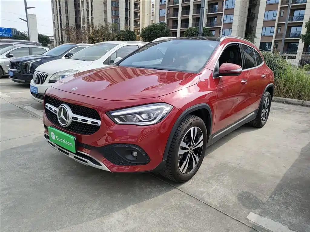 Mercedes-Benz Mercedes-Benz GLA 2020