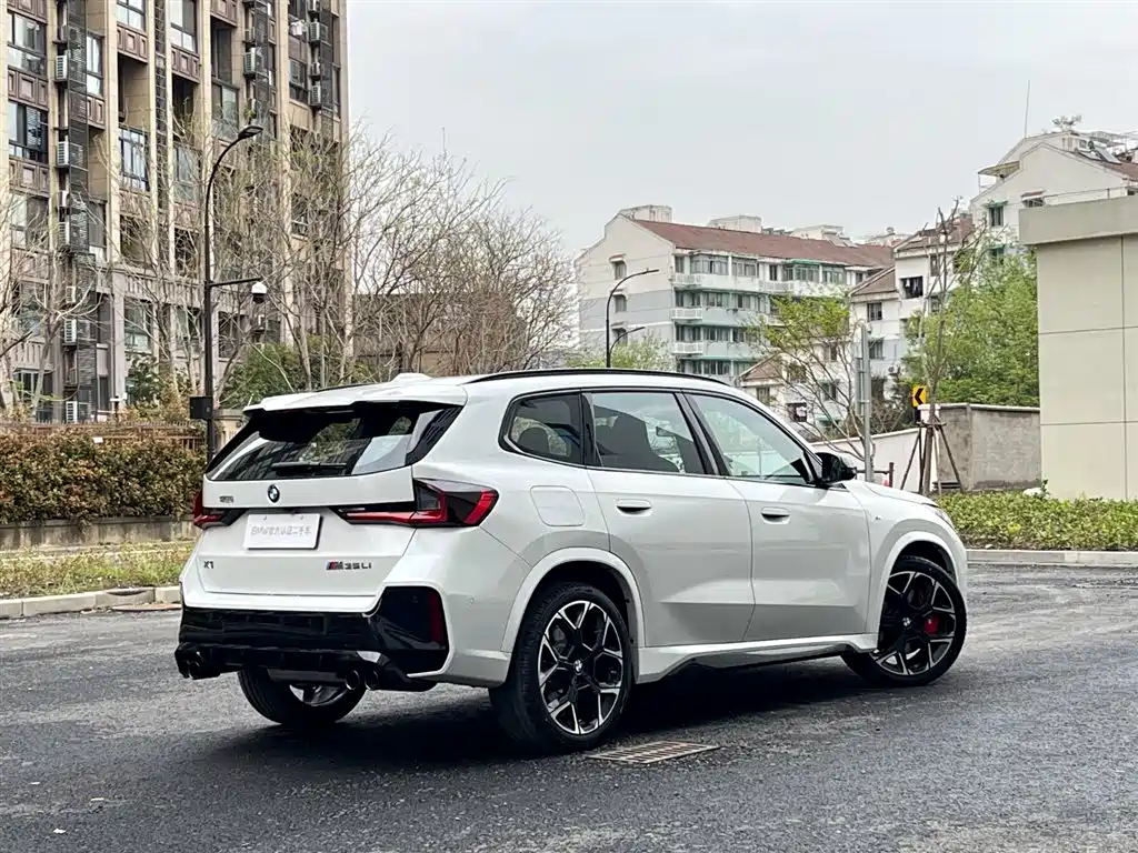 BMW BMW X1 M35Li