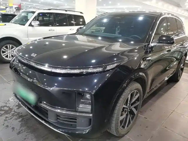 Li Auto Li L8 2023