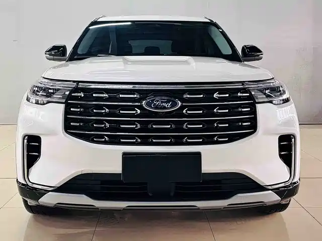 Ford Explorer 2025