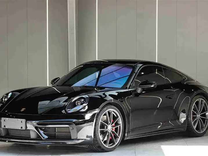 Porsche Porsche 911 2021
