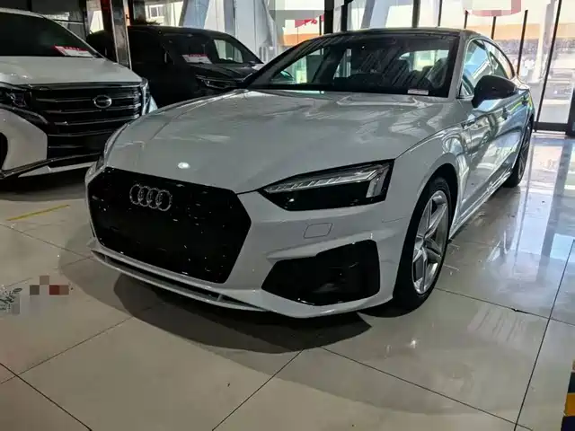 Audi Audi A5 (Import) 2023