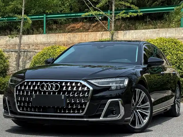 Audi Audi A8 2023